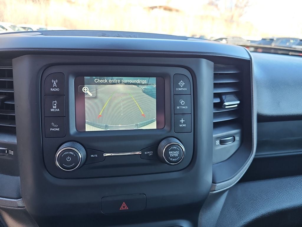 2019 RAM 1500 Tradesman Crew Cab 4x4 5'7' Box