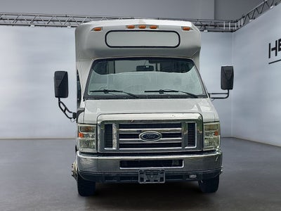 2011 Ford E-350 Cutaway Base
