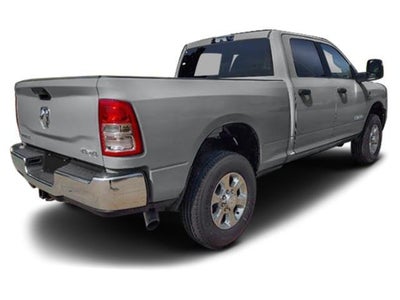2024 RAM 3500 Laramie Crew Cab 4x4 8' Box