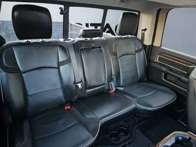 2024 RAM 3500 Laramie Crew Cab 4x4 8' Box