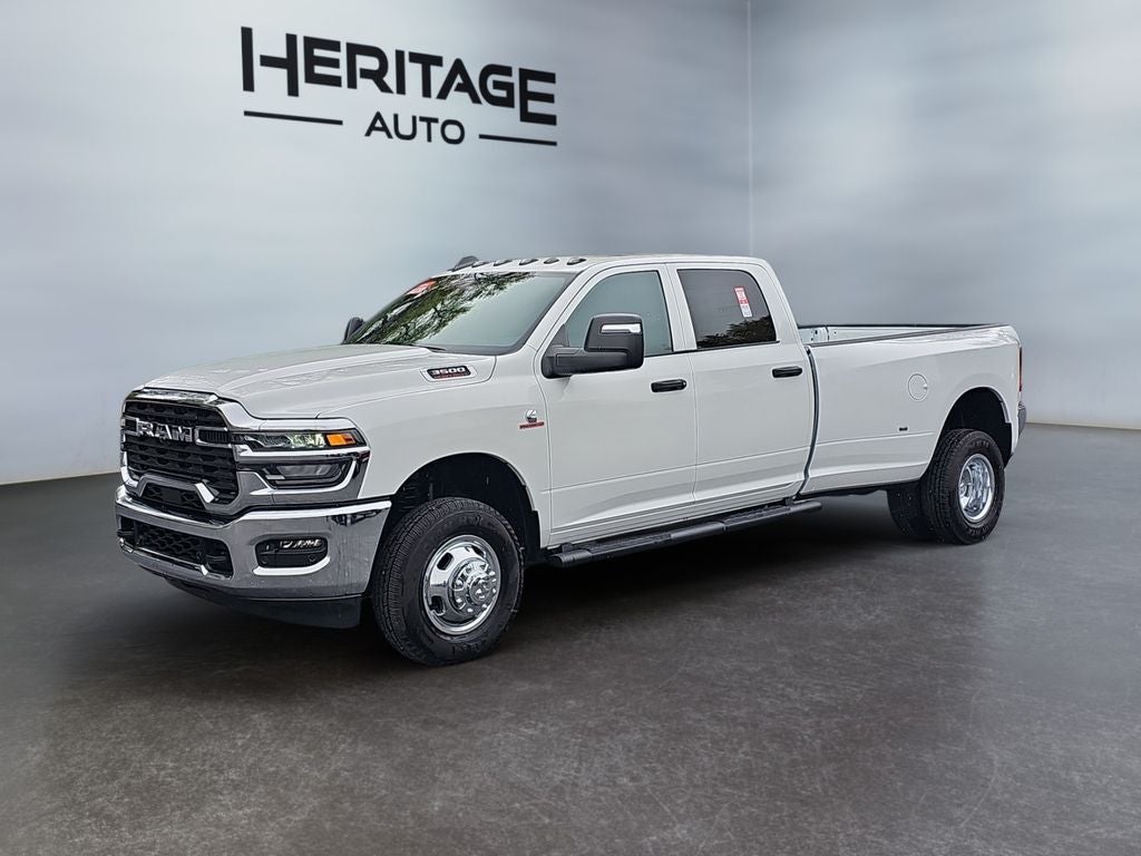 2026 RAM Ram 3500 RAM 3500 TRADESMAN CREW CAB 4X4 8' BOX