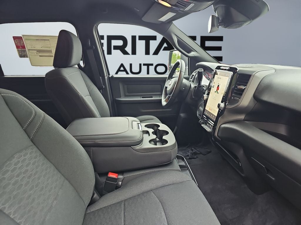 2026 RAM Ram 3500 RAM 3500 TRADESMAN CREW CAB 4X4 8' BOX