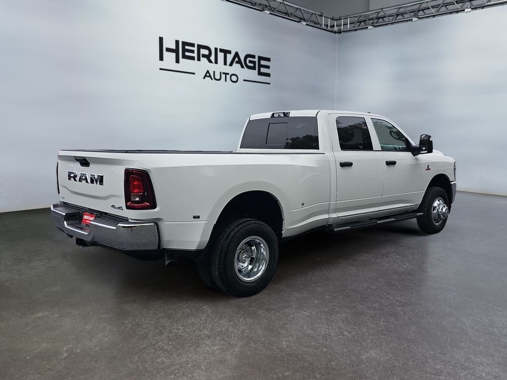 2026 RAM Ram 3500 RAM 3500 TRADESMAN CREW CAB 4X4 8' BOX