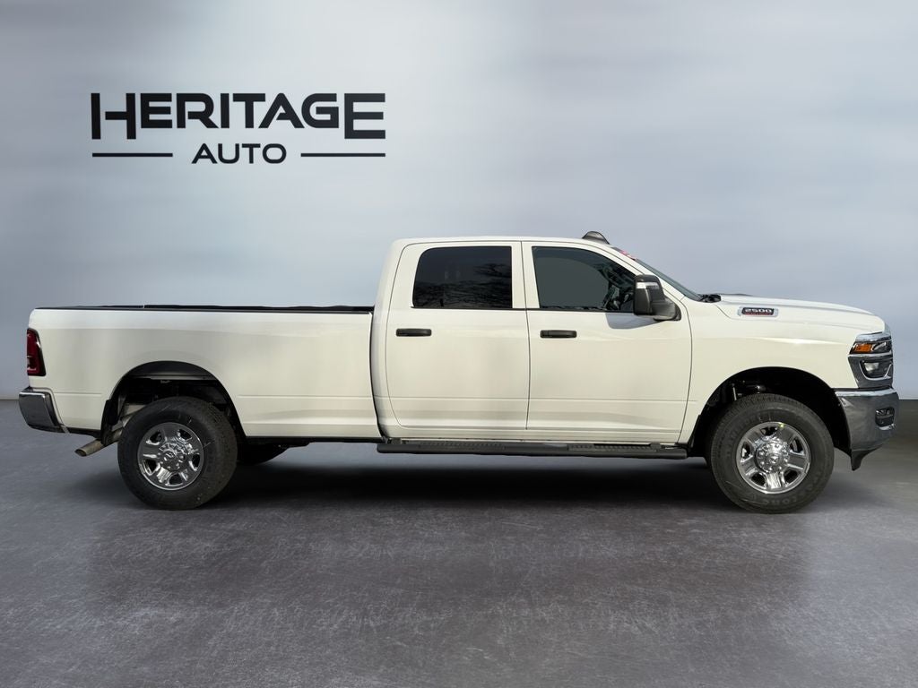 2026 RAM Ram 2500 RAM 2500 TRADESMAN CREW CAB 4X4 8' BOX