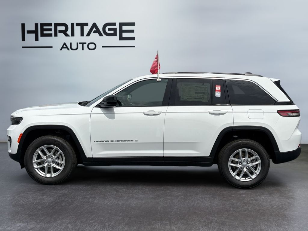 2026 Jeep Grand Cherokee GRAND CHEROKEE LAREDO X 4X4