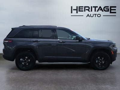 2026 Jeep Grand Cherokee GRAND CHEROKEE LAREDO ALTITUDE 4X4