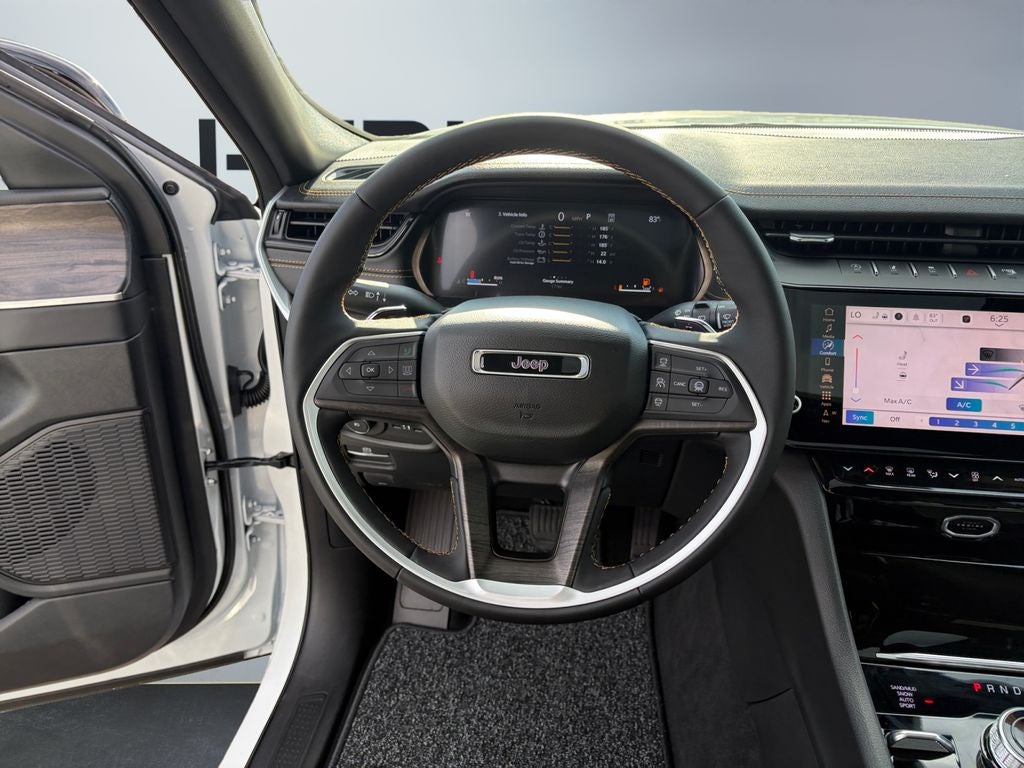 2026 Jeep Grand Cherokee GRAND CHEROKEE 85TH ANNIVERSARY EDITION 4X4