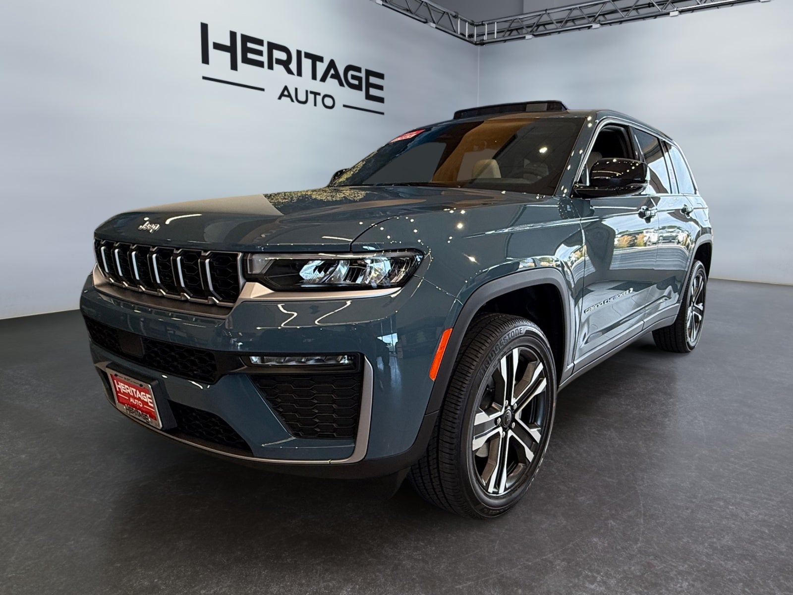 2027 Jeep Grand Cherokee Limited