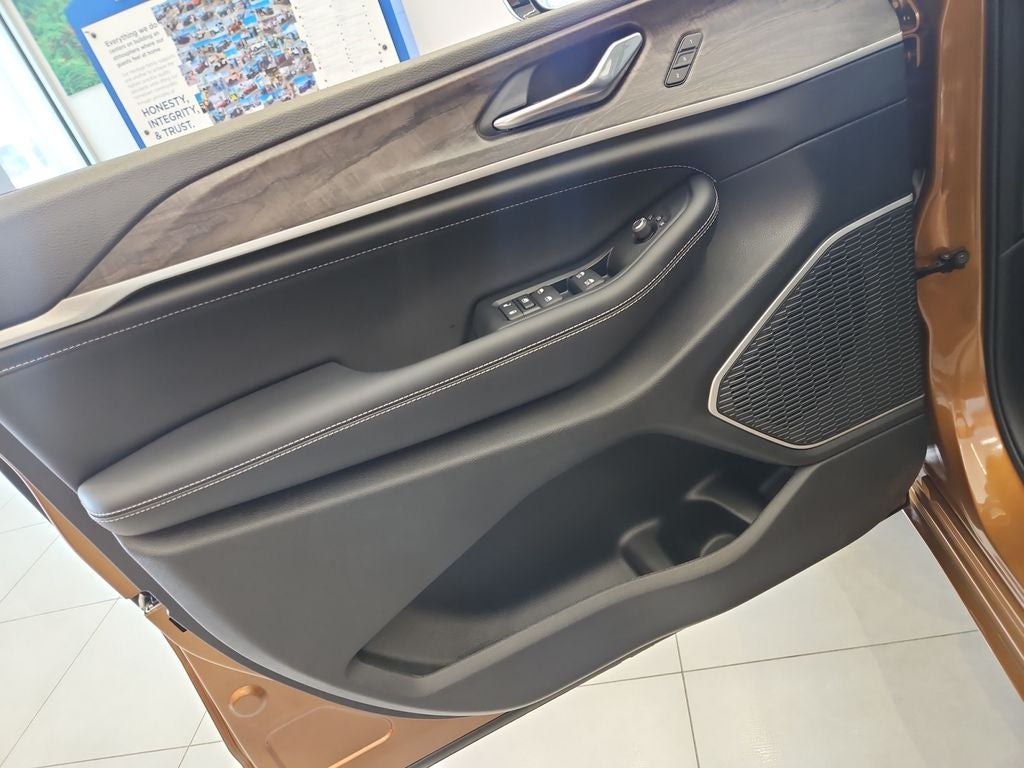 2026 Jeep Grand Cherokee GRAND CHEROKEE LIMITED RESERVE 4X4