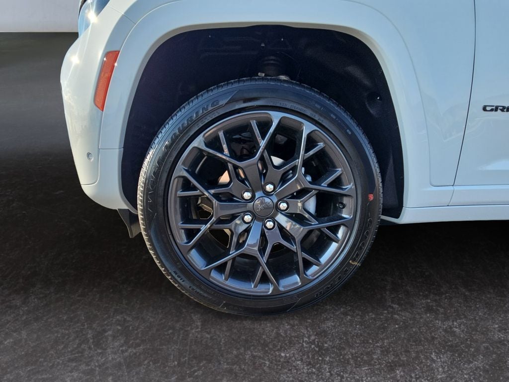 2026 Jeep Grand Cherokee GRAND CHEROKEE SUMMIT 4X4