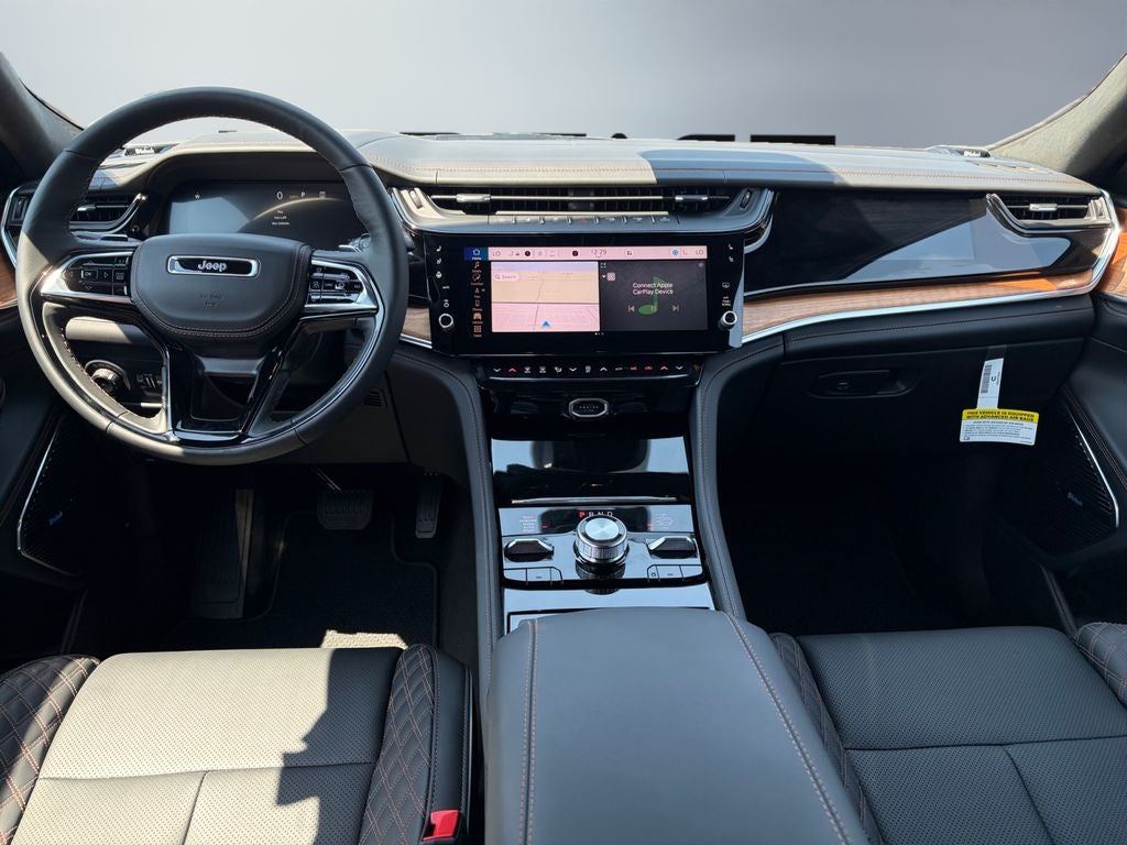 2026 Jeep Grand Cherokee GRAND CHEROKEE SUMMIT 4X4