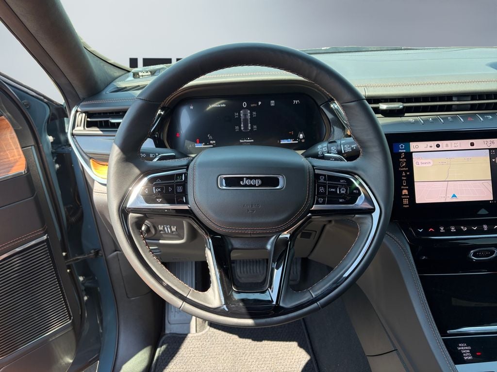 2026 Jeep Grand Cherokee GRAND CHEROKEE SUMMIT 4X4