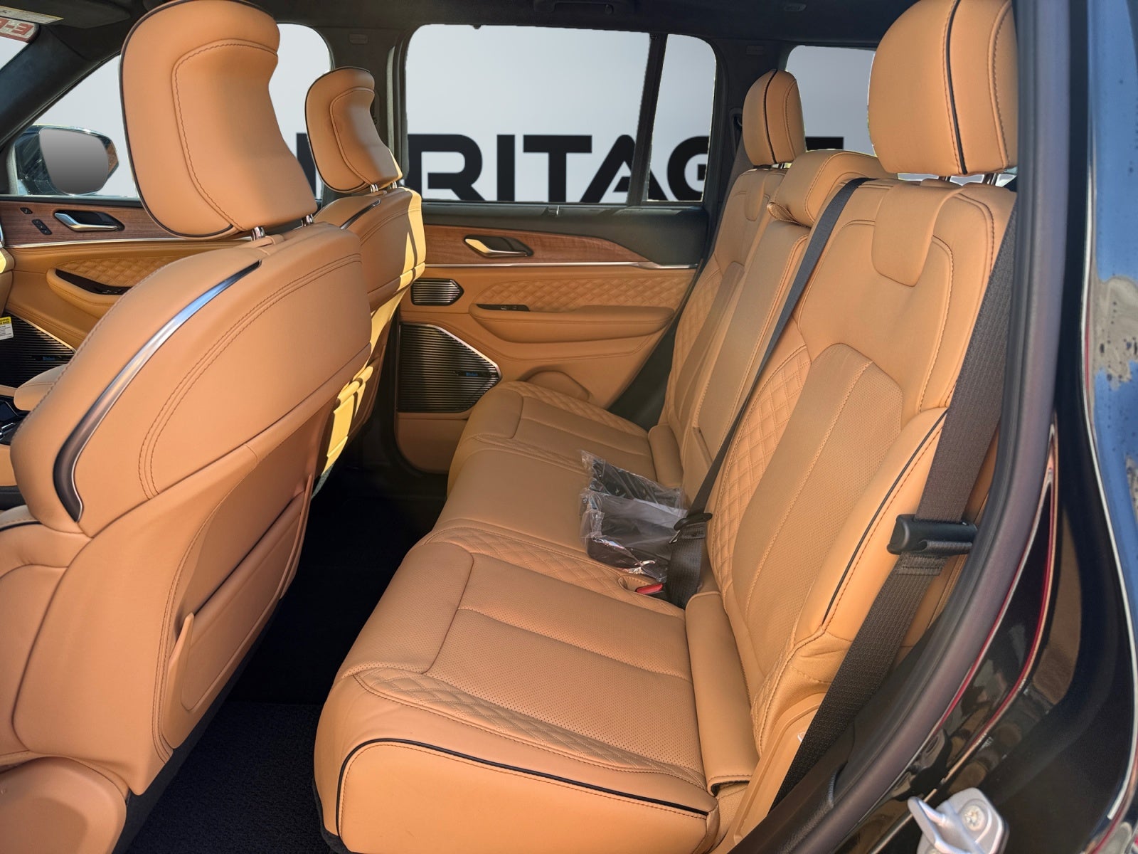 2027 Jeep Grand Cherokee GRAND CHEROKEE SUMMIT 4X4