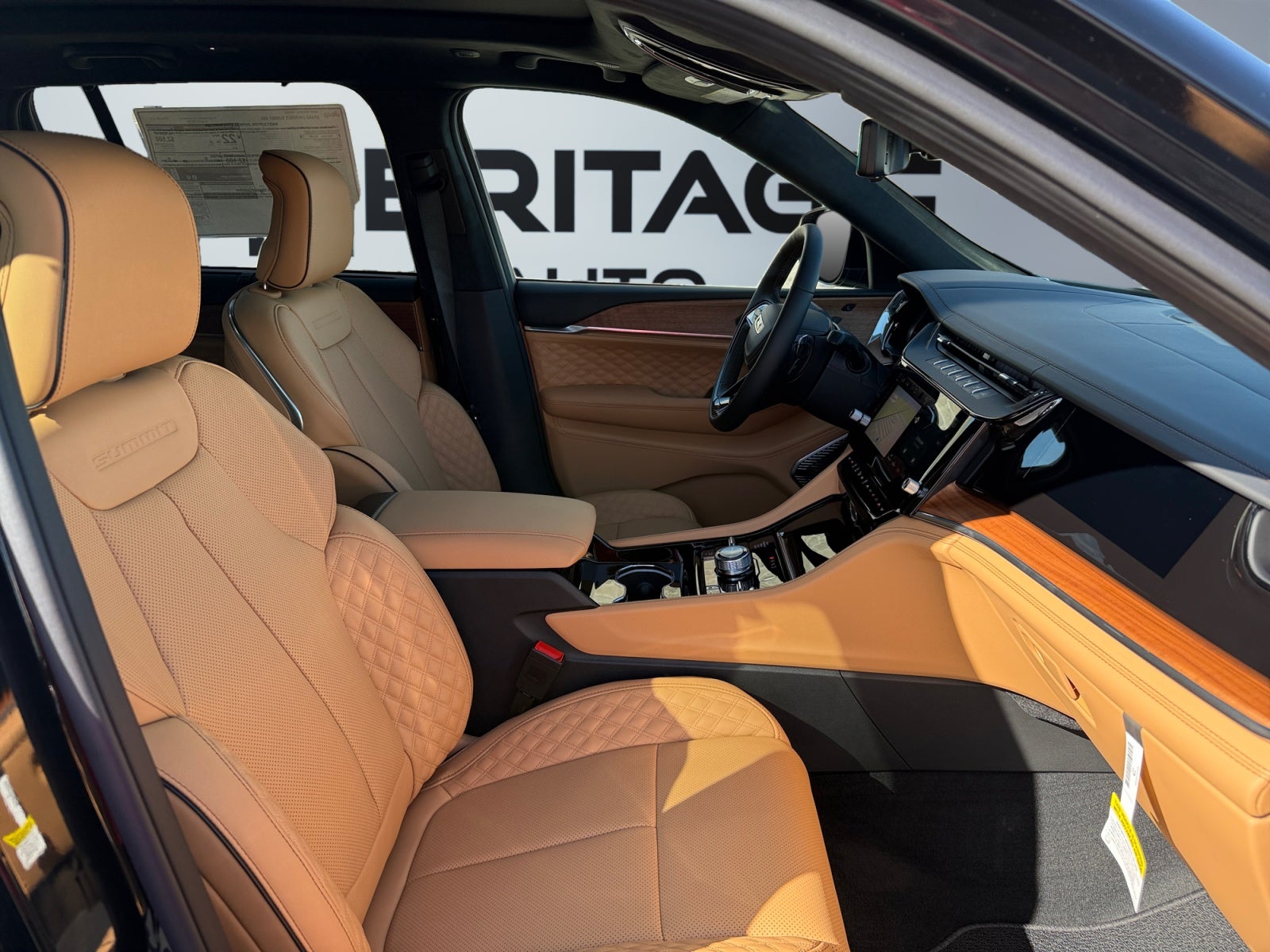 2027 Jeep Grand Cherokee GRAND CHEROKEE SUMMIT 4X4