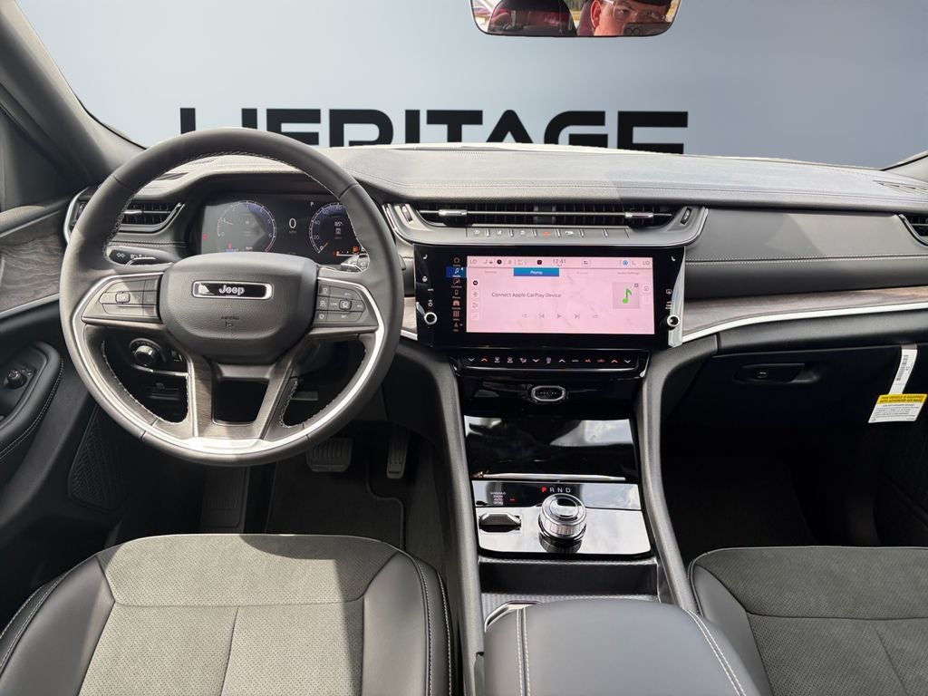 2026 Jeep Grand Cherokee L GRAND CHEROKEE L LAREDO ALTITUDE 4X4