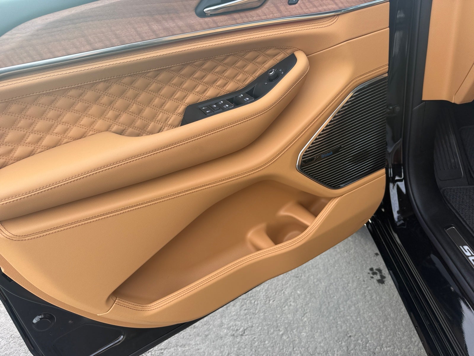 2027 Jeep Grand Cherokee GRAND CHEROKEE L SUMMIT 4X4