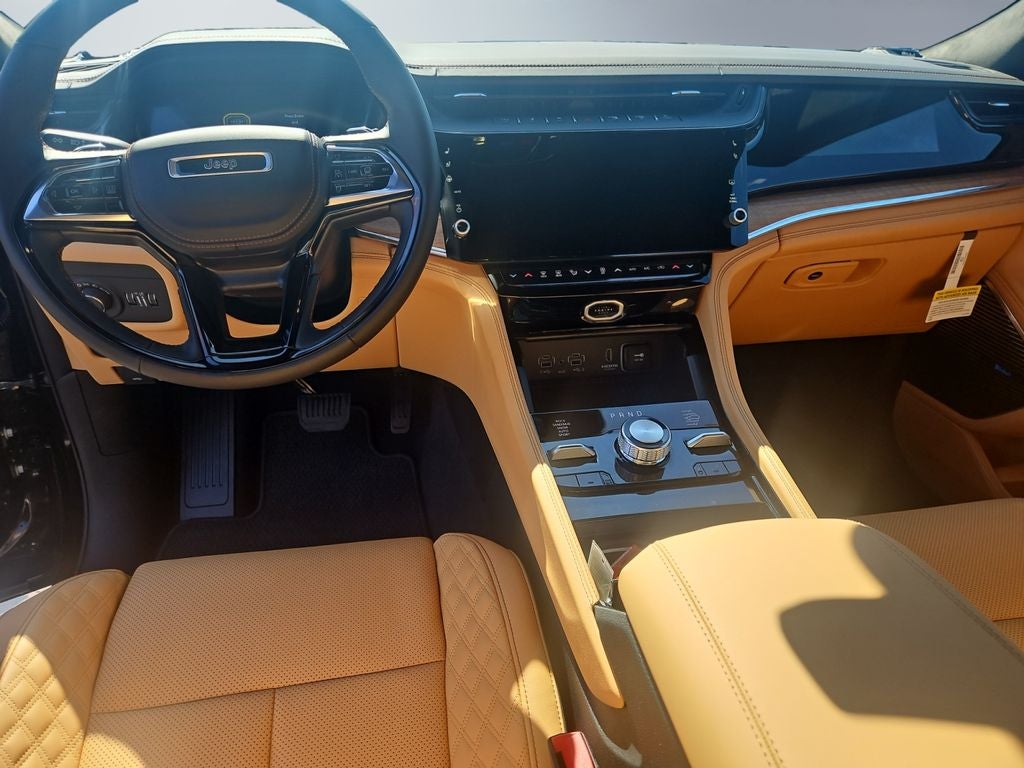 2026 Jeep Grand Cherokee GRAND CHEROKEE L SUMMIT 4X4