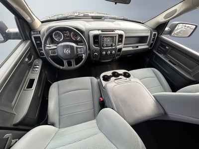 2017 RAM 1500 Express Crew Cab 4x4 5'7' Box