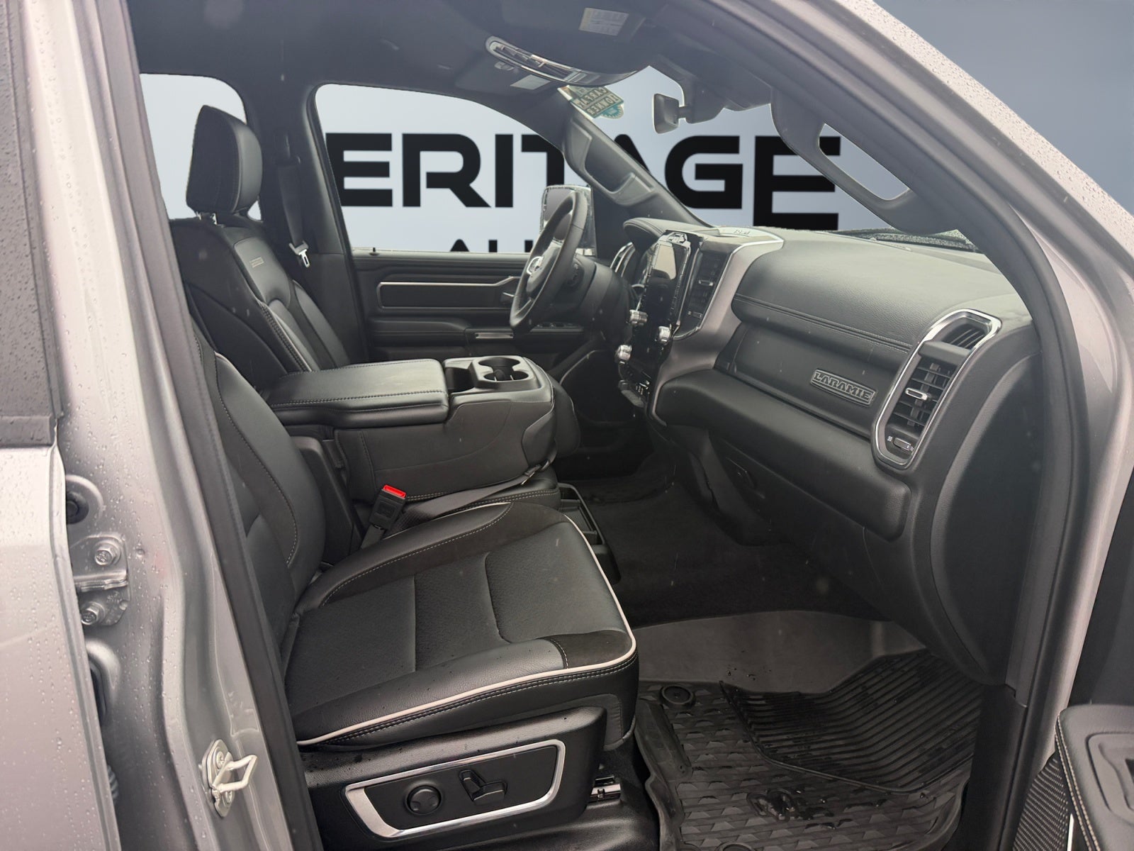 2025 RAM 1500 Laramie Crew Cab 4x4 6'4' Box