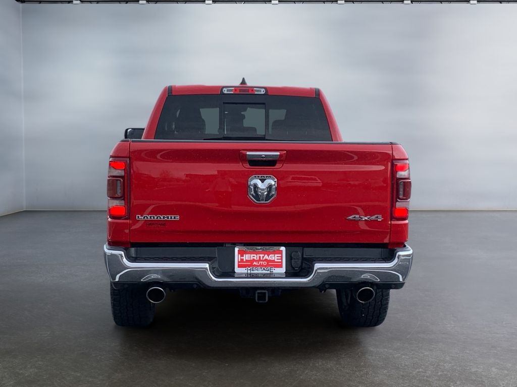 2020 RAM 1500 Laramie Crew Cab 4x4 6'4' Box