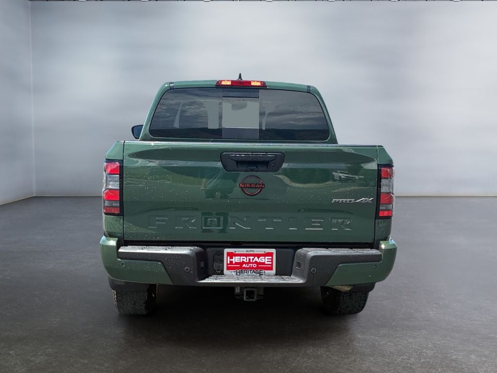 2023 Nissan Frontier Crew Cab PRO-4X 4x4