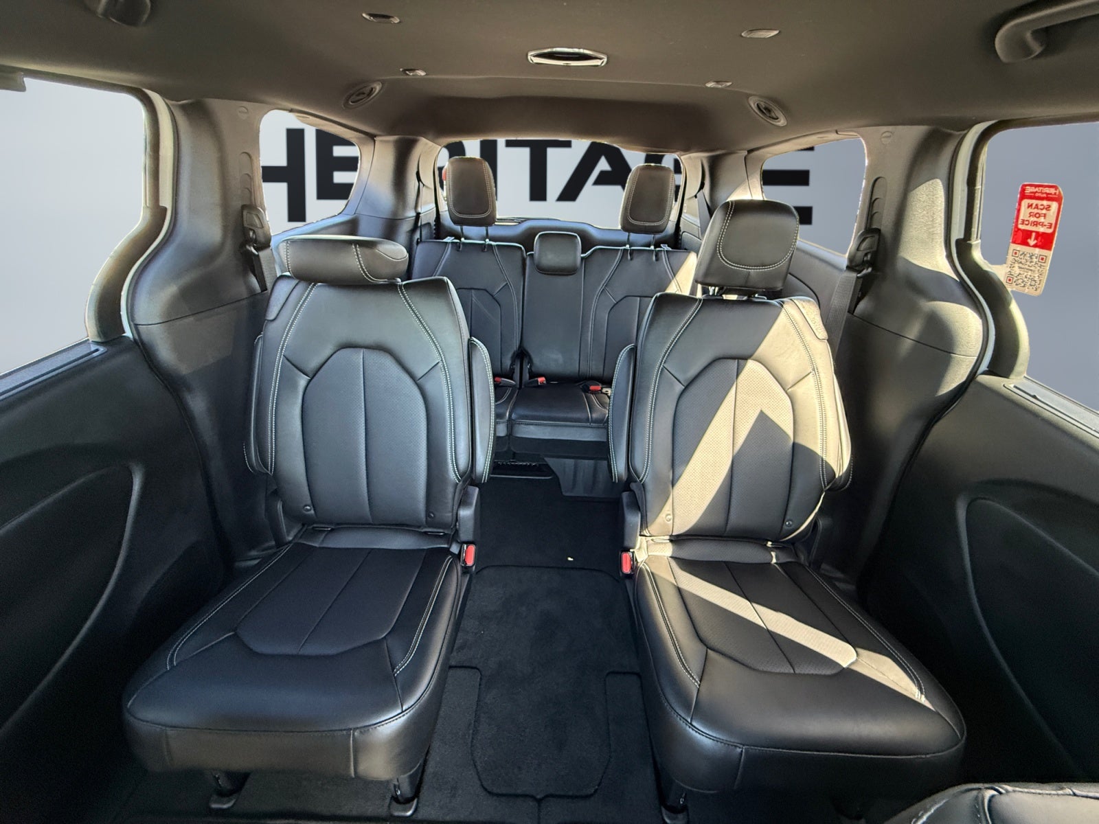 2027 Chrysler Pacifica PACIFICA SELECT AWD