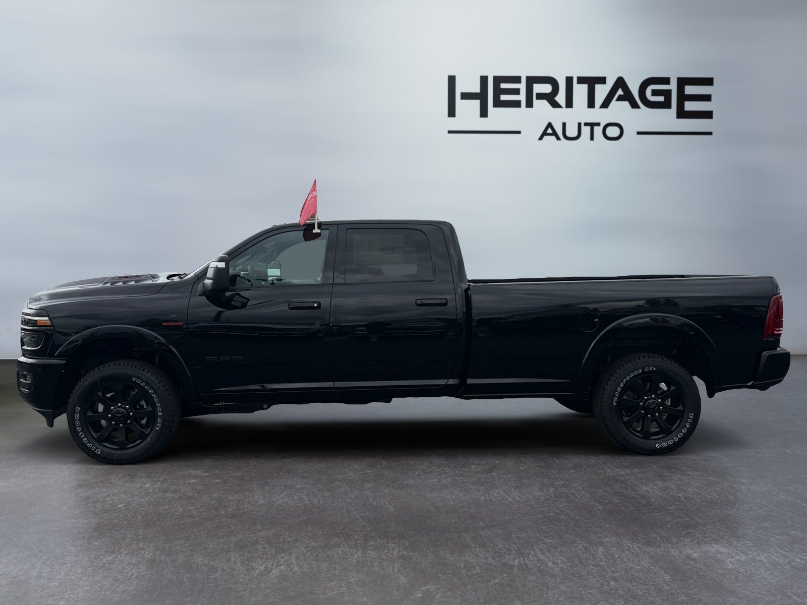 2027 RAM 3500 RAM 3500 LARAMIE CREW CAB 4X4 8' BOX