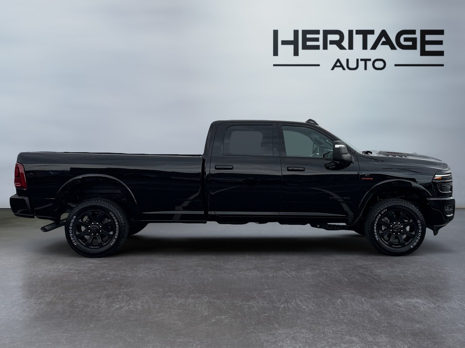 2027 RAM 3500 RAM 3500 LARAMIE CREW CAB 4X4 8' BOX