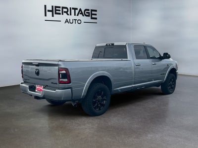 2022 RAM 3500 Limited Crew Cab 4x4 8' Box