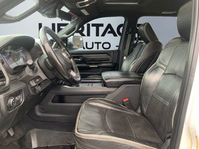 2021 RAM 3500 Limited Crew Cab 4x4 8' Box