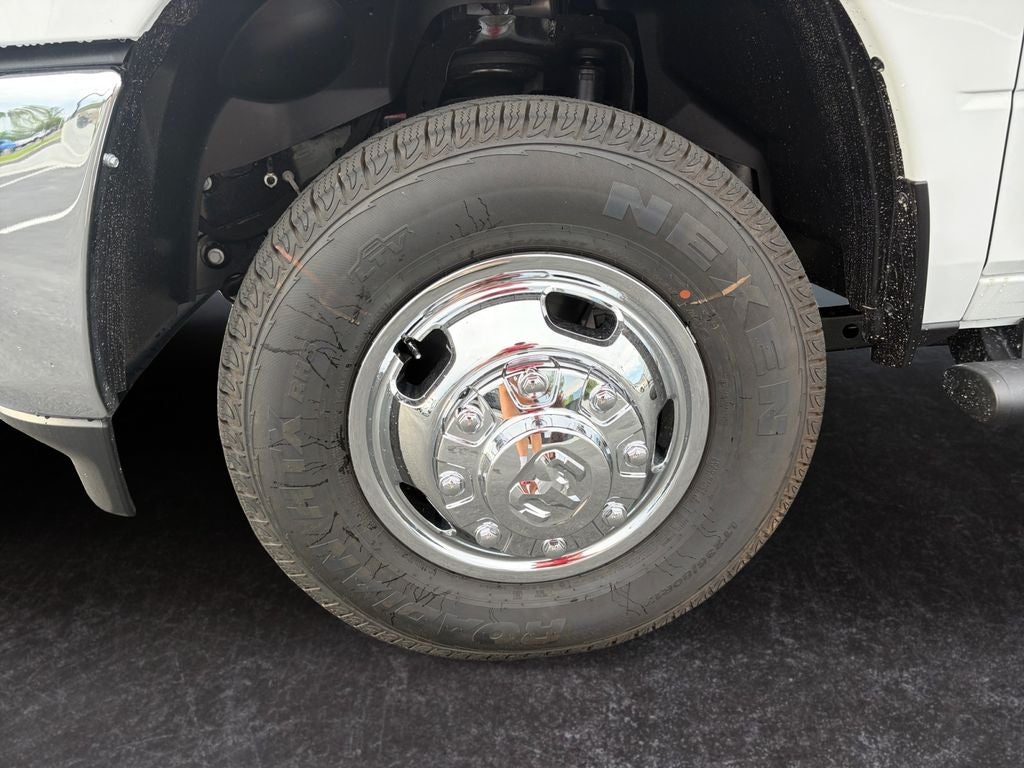 2026 RAM Ram 3500 RAM 3500 TRADESMAN CREW CAB 4X4 8' BOX