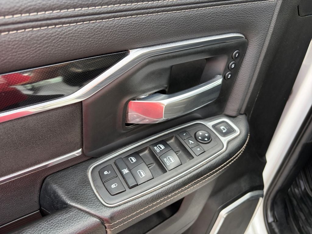 2021 RAM 2500 Laramie Crew Cab 4x4 6'4' Box