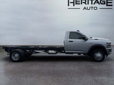 2026 RAM 5500 Chassis RAM 5500 TRADESMAN CHASSIS REGULAR CAB 4X4 120' CA