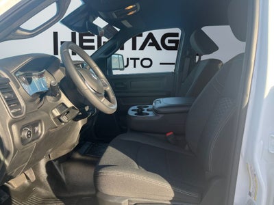 2025 RAM Ram 5500 Chassis Cab RAM 5500 TRADESMAN CHASSIS CREW CAB 4X4 84' CA