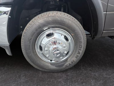2026 RAM 3500 Chassis RAM 3500 TRADESMAN CHASSIS REGULAR CAB 4X4 84' CA