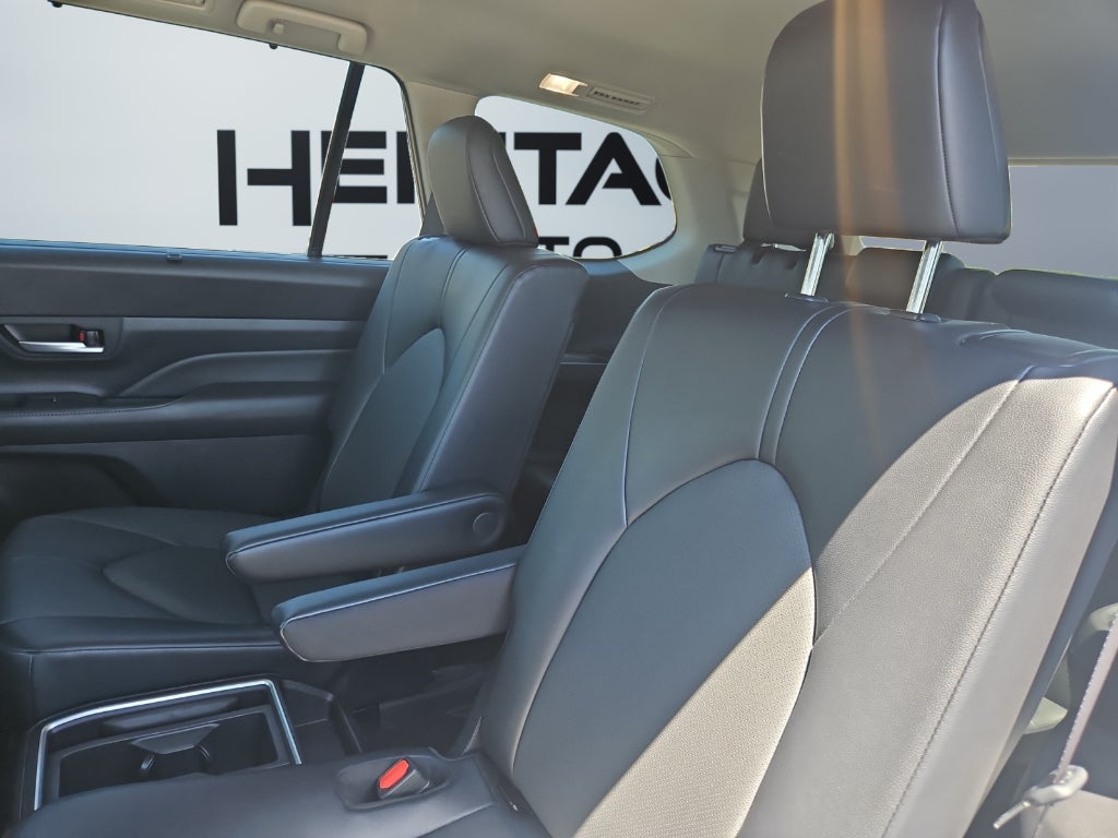 2025 Toyota Grand Highlander XLE