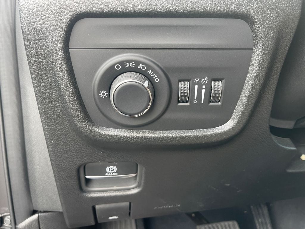 2024 Jeep Grand Cherokee L Laredo X