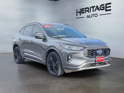 2023 Ford Escape ST-Line Elite