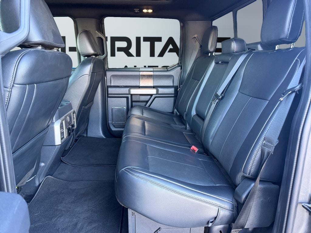 2022 Ford F-350 LARIAT