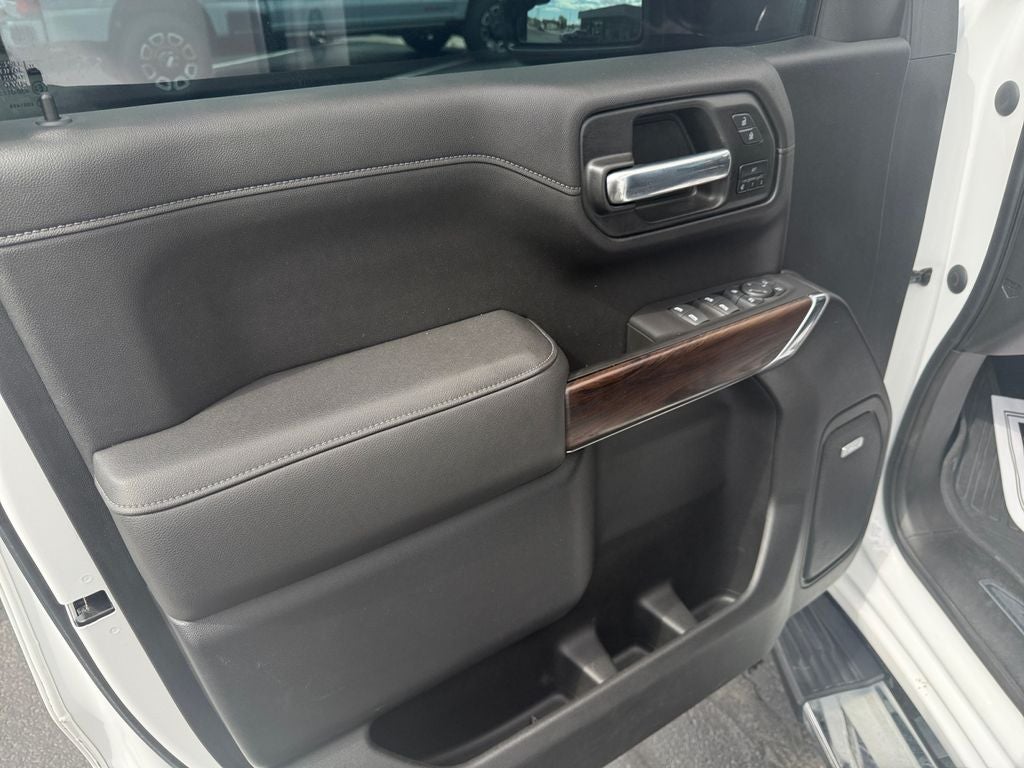 2021 GMC Sierra SLT