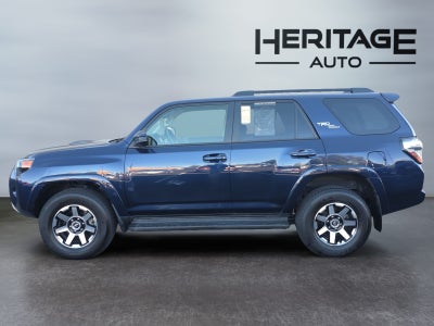 2024 Toyota 4Runner TRD Off Road