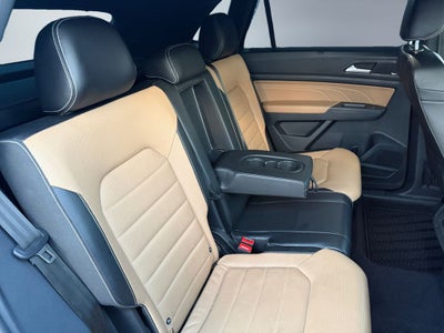 2022 Volkswagen Atlas Cross Sport 3.6L V6 SEL Premium R-Line