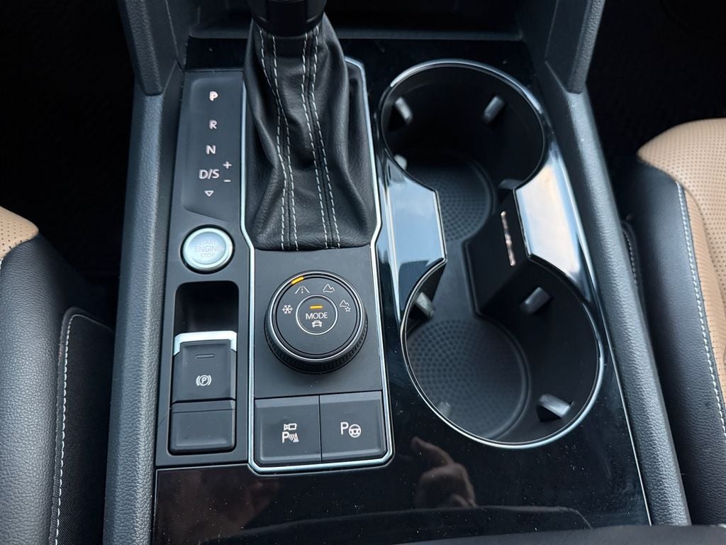 2022 Volkswagen Atlas Cross Sport 3.6L V6 SEL Premium R-Line