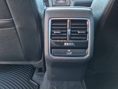 2016 Volkswagen Passat 1.8T SE